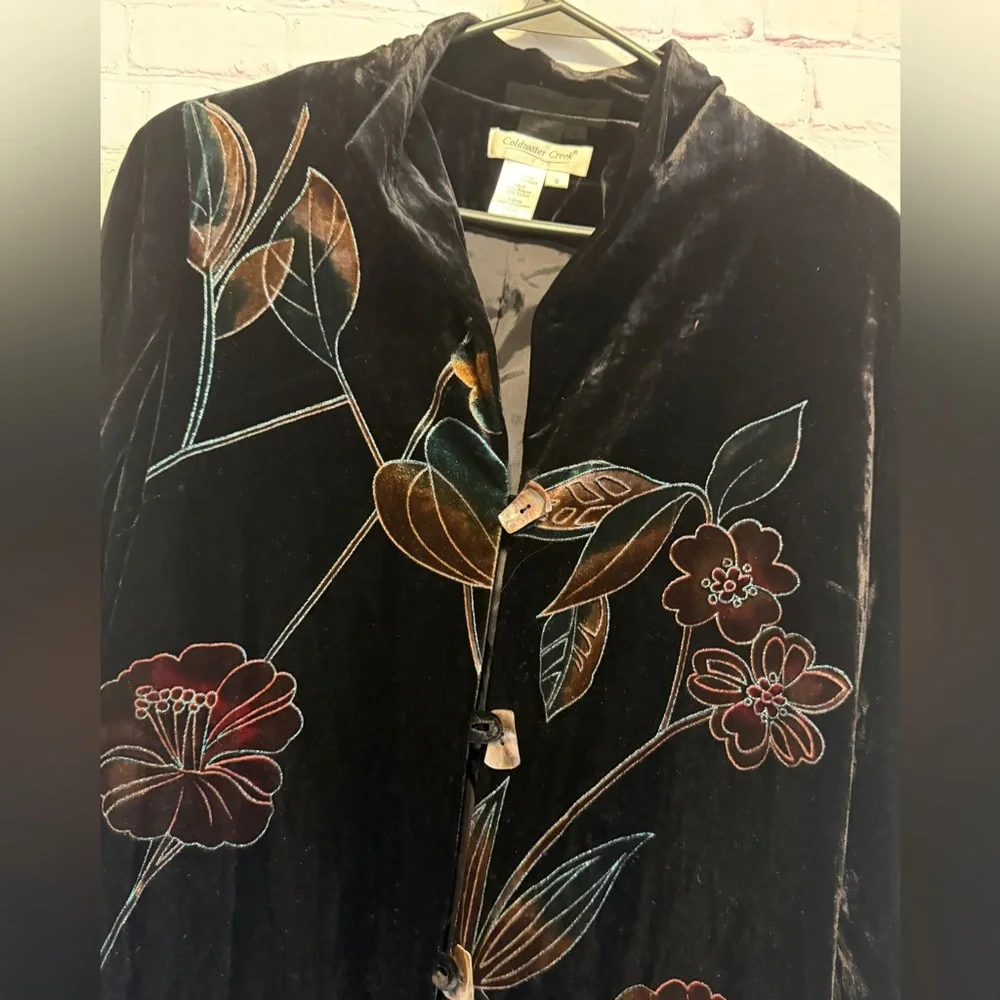Coldwater Creek Black Velvet Floral Blazer - Picture 4 of 12